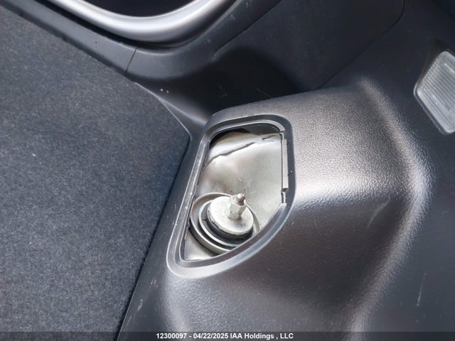VNKKTUD33GA062158 Toyota 1nz-fe