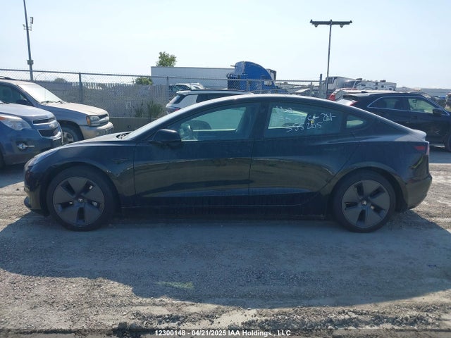 5YJ3E1EA0NF249039 Tesla MODEL 3