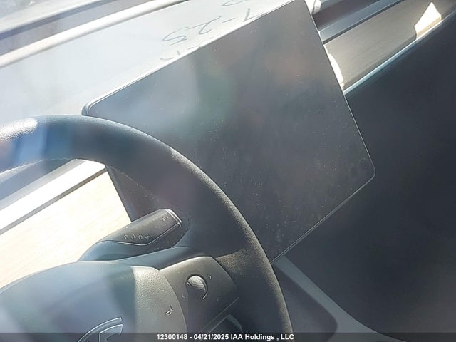 5YJ3E1EA0NF249039 Tesla MODEL 3