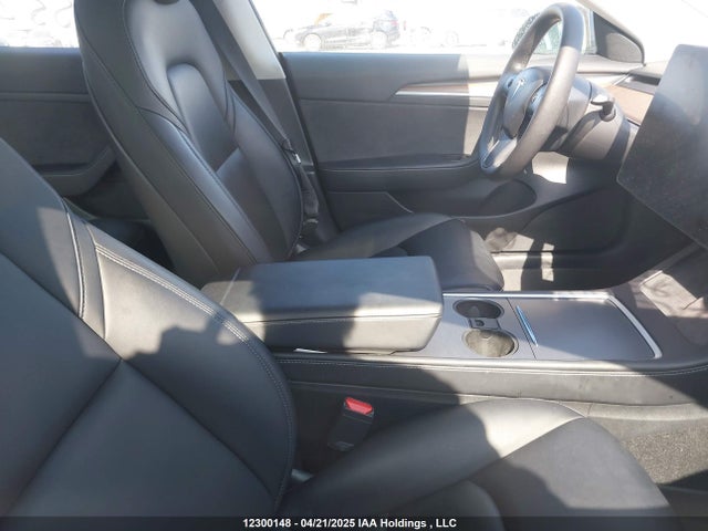 5YJ3E1EA0NF249039 Tesla MODEL 3