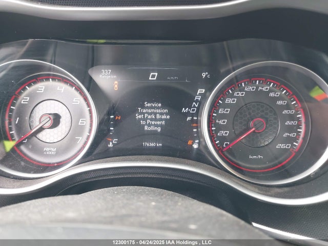 2C3CDXJG0GH238009 Dodge 2016