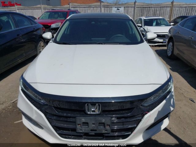 1HGCV1F15JA808541 Honda ACCORD LX