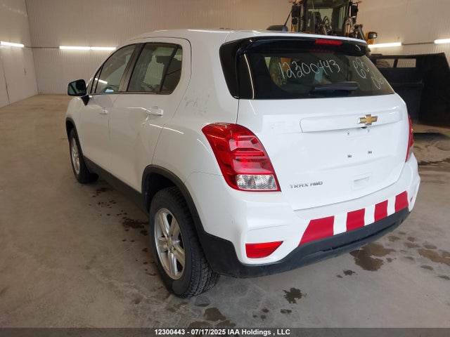 KL7CJNSMXNB528788 Chevrolet le2