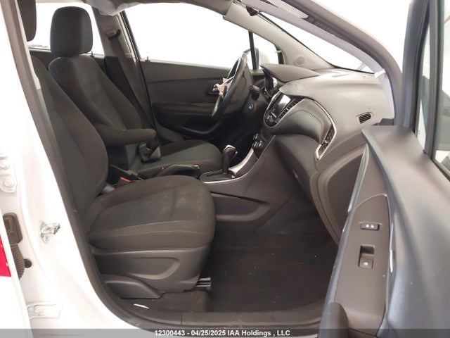 KL7CJNSMXNB528788 Chevrolet le2