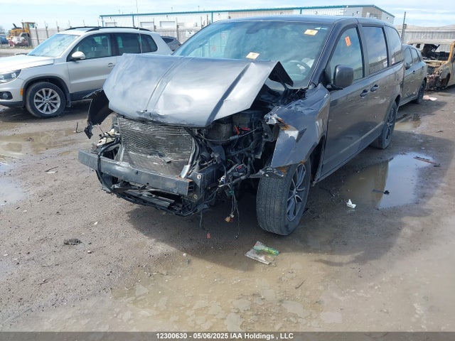 2C4RDGEGXKR514697 Dodge Grand Caravan Gt