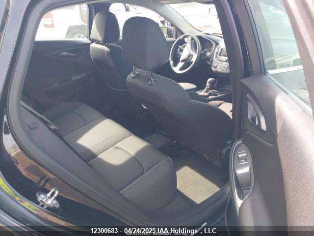1G1ZD5ST5NF168021 Chevrolet MALIBU LT