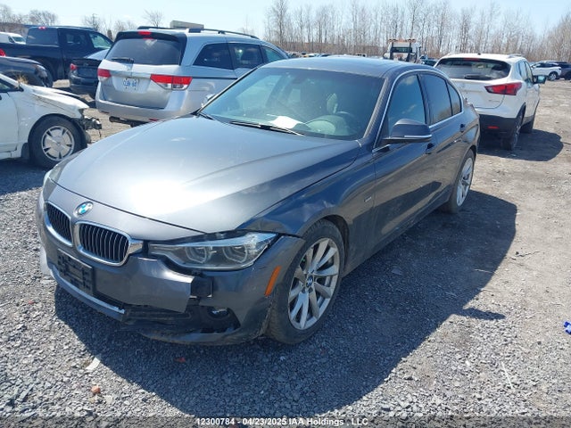 BMW 2016 2016 WBA8F1C51GK438598 Image 2