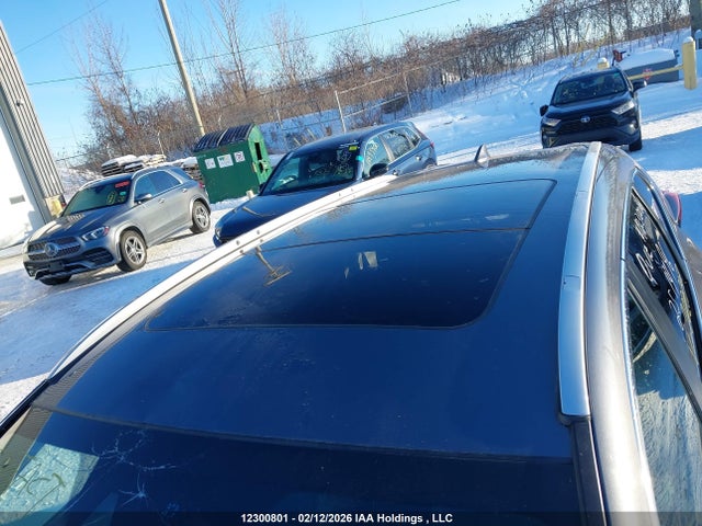 2HKRW2H95NH202637 Honda CR-V