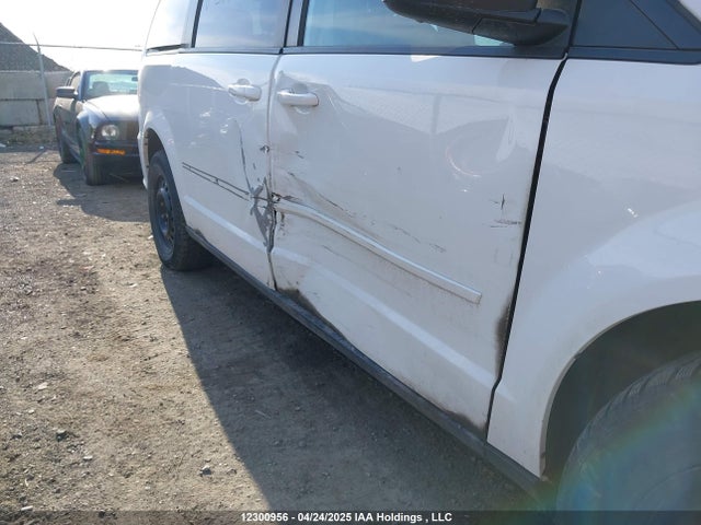 2C4RDGBG4GR357308 Dodge Grand Caravan