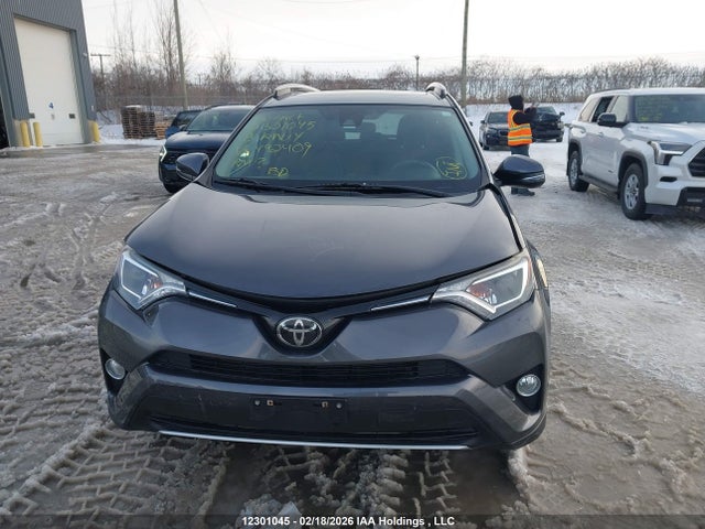 Aukcja sprzedaży 2018 Toyota Rav4, vin: 2T3WFREV5JW492409, numer aukcji: 12301045