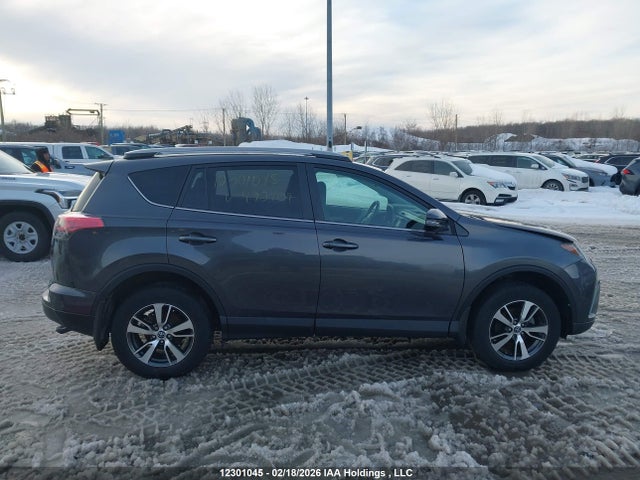 Aukcja sprzedaży 2018 Toyota Rav4, vin: 2T3WFREV5JW492409, numer aukcji: 12301045