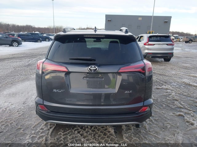 Aukcja sprzedaży 2018 Toyota Rav4, vin: 2T3WFREV5JW492409, numer aukcji: 12301045