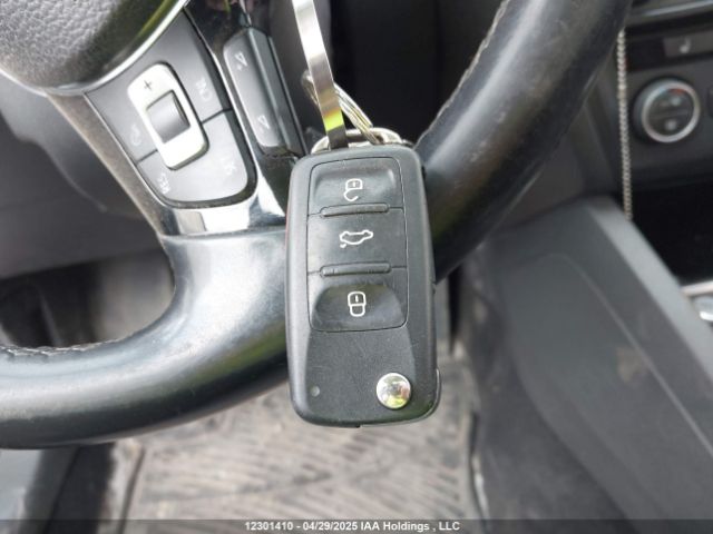 3VWDA7AJ2FM288413 Volkswagen Jetta