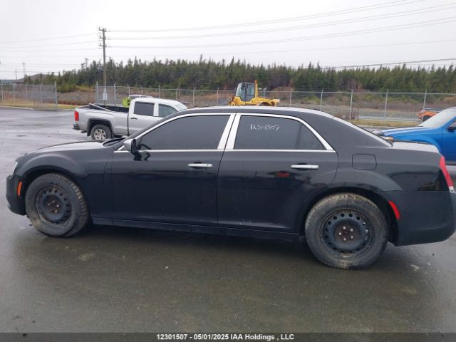 2C3CCASG5FH773026 Chrysler 300c Platinum