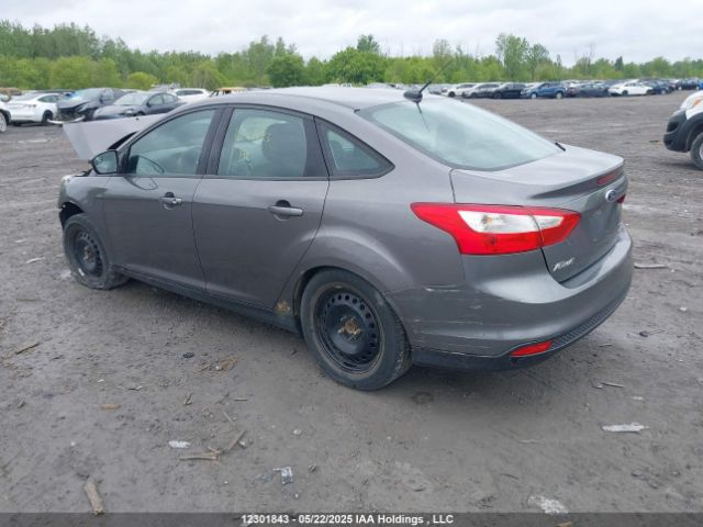 1FADP3F28EL394351 Ford FOCUS SE