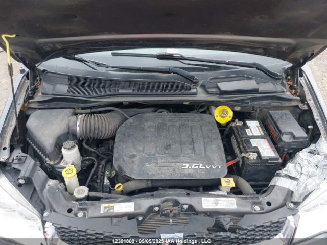 2C4RDGDG4GR389415 Dodge Grand Caravan Crew