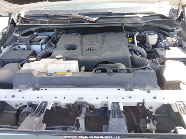 5TFLA5DA6NX010850 Toyota v35a-fts