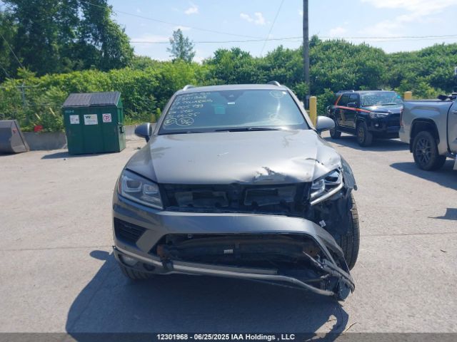 WVGRF7BP7HD005799 Volkswagen Touareg