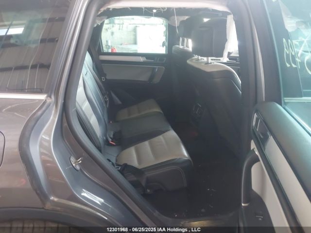 WVGRF7BP7HD005799 Volkswagen Touareg