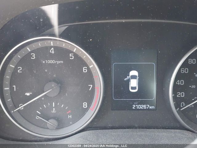 KMHD84LF7HU221080 Hyundai 2017