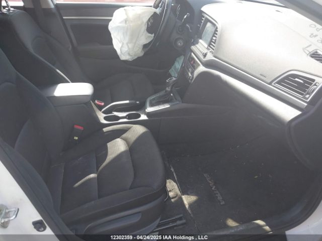 KMHD84LF7HU221080 Hyundai 2017