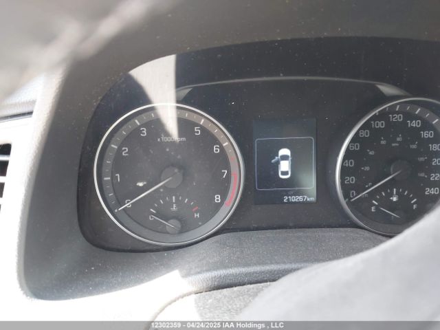 KMHD84LF7HU221080 Hyundai 2017