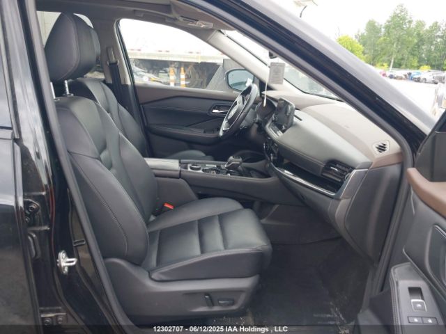 JN8BT3CB1PW183015 Nissan Rogue Sl