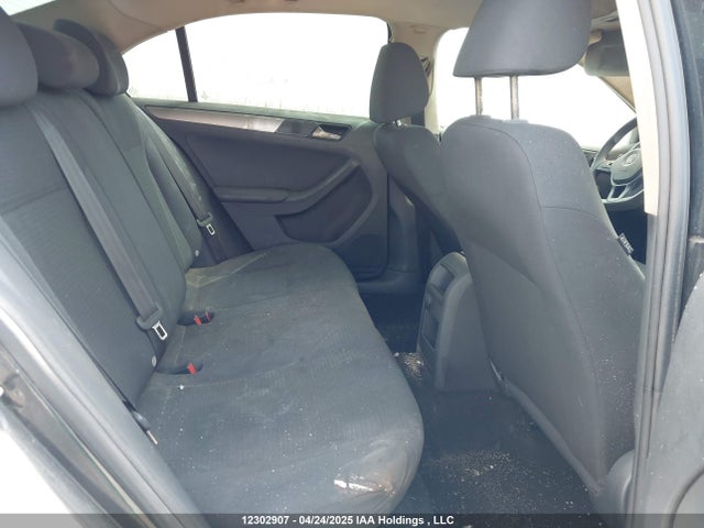 Продажа на аукционе авто 2017 Volkswagen Jetta Sedan, vin: 3VW2B7AJ9HM313413, номер лота: 12302907