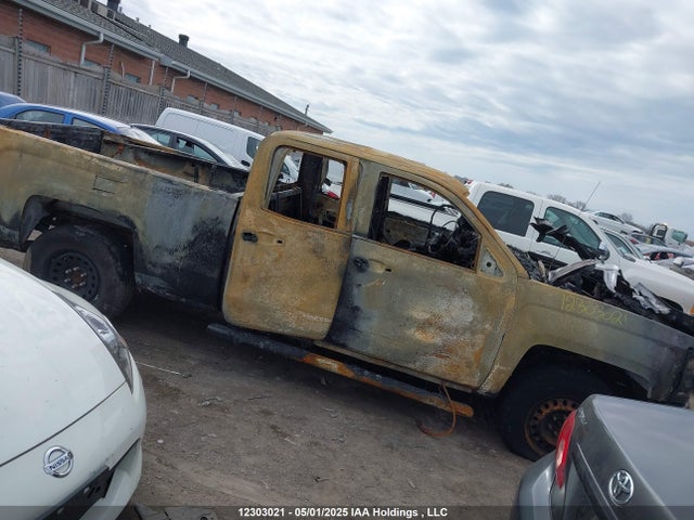 1GCVKREC2GZ285880 Chevrolet Silverado K1500 Lt