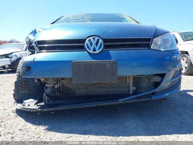 3VW217AU8FM051796 Volkswagen 2015