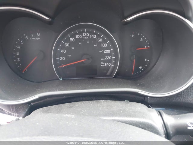 5XYKT3A68EG502308 KIA SORENTO LX
