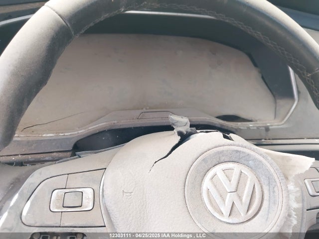 3VWE57BU8KM151486 Volkswagen 1.8 tsi
