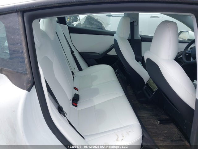 5YJ3E1EBXSF875170 Tesla MODEL 3