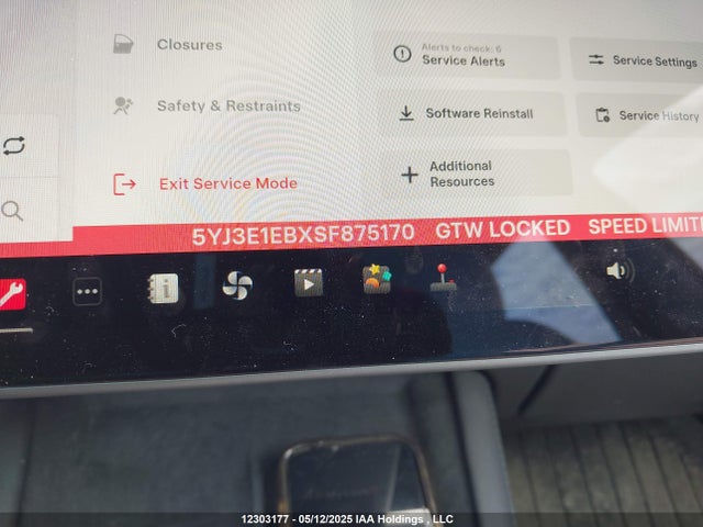 5YJ3E1EBXSF875170 Tesla MODEL 3