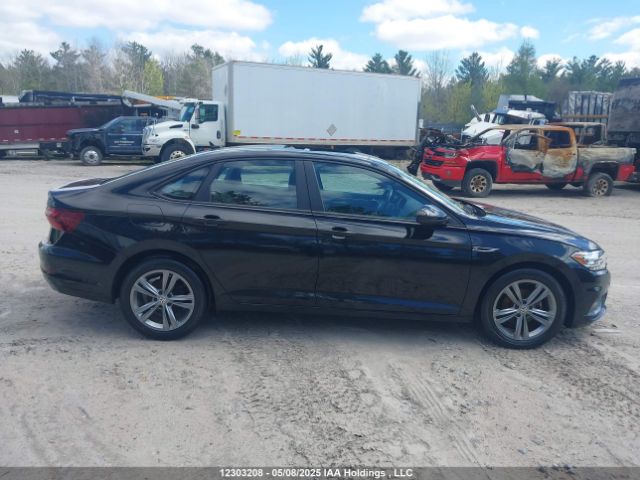3VWE57BU2MM073693 Volkswagen tsi