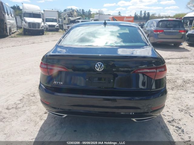 3VWE57BU2MM073693 Volkswagen tsi