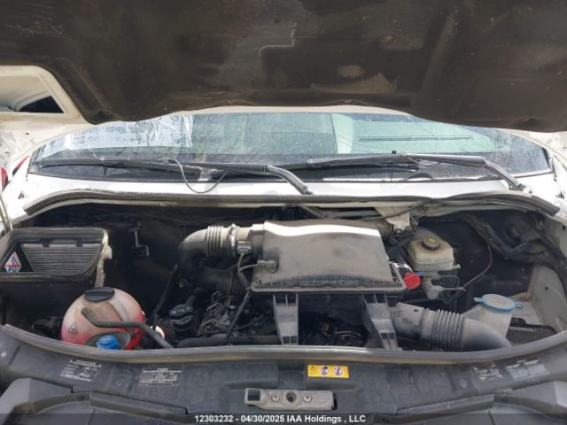 WD3BE7CD5JP633999 Mercedes-Benz mg5+mh5 with brake assist