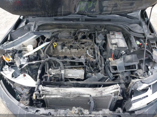 3VW267AJXGM256819 Volkswagen 2016