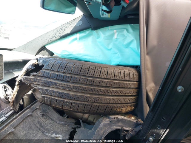 55SWF6EB8LU330933 Mercedes-Benz m276