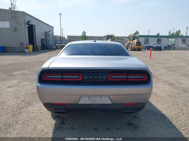 2C3CDZAG1FH774722 Dodge Challenger Sxt