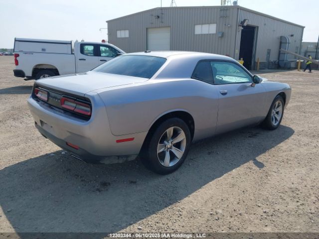 2C3CDZAG1FH774722 Dodge Challenger Sxt
