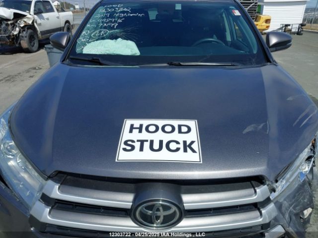 5TDBZRFH6KS998946 Toyota Highlander Le