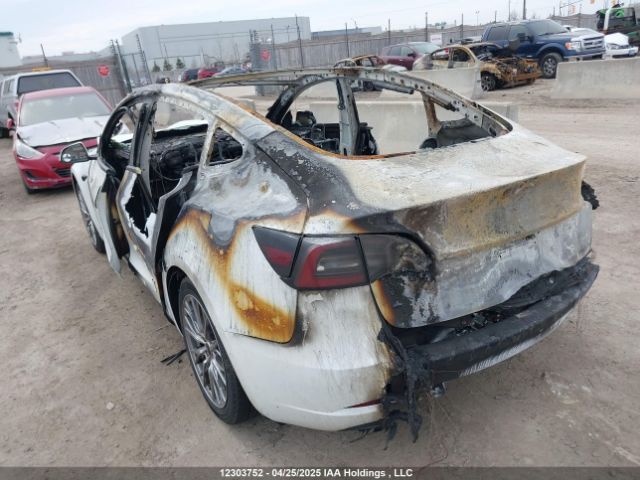 5YJ3E1EB8NF315412 Tesla MODEL 3