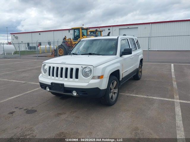 1C4NJRAB4HD188646 Jeep 2017