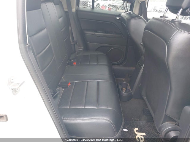 1C4NJRAB4HD188646 Jeep 2017