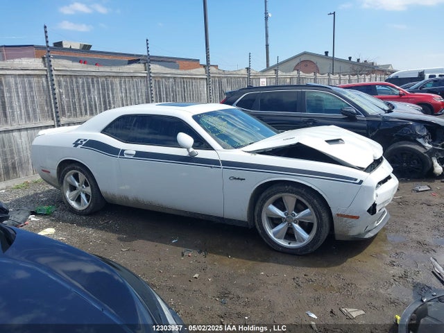 2C3CDZBT3GH239551 Dodge Challenger R/t