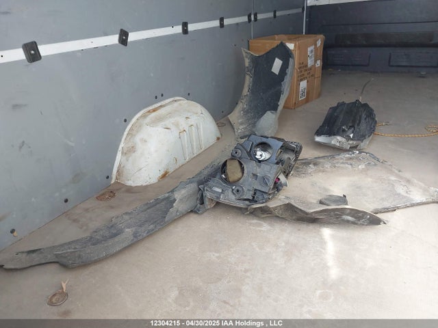 WD3BF1CD9KP028119 Mercedes-Benz om 642 with brake assist