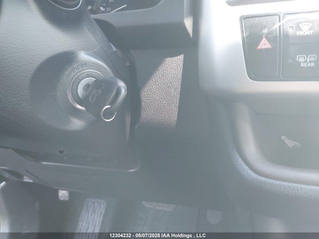 12304232 :رقم المزاد ، 5TDBZRFH1KS738468 vin ، 2019 Toyota Highlander Le مزاد بيع