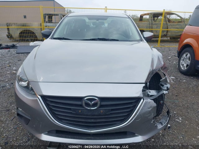 3MZBM1U79FM201943 Mazda pe