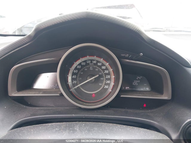 3MZBM1U79FM201943 Mazda pe